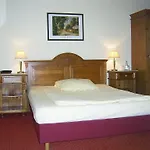 Bockshaut Hotel 3*