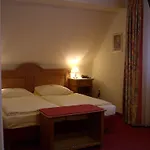 Bockshaut Hotel 3*