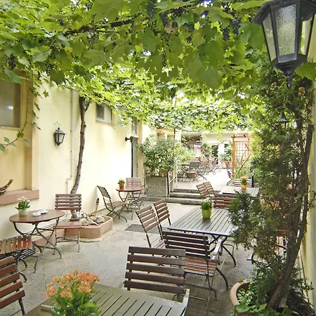 Bockshaut 3* Darmstadt