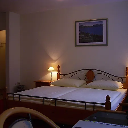 Bockshaut 3* Darmstadt